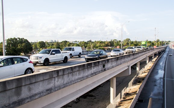 Southbound I-95 Off Ramp at Gateway Boulevard